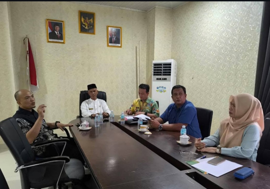 Sekda Simeulue Ikuti Rakor Daring Monitoring Gerakan Indonesia ASRI