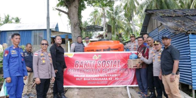 Sambut HUT Bhayangkara Ke 80, Polres Simeulue Gelar Bakti Sosial