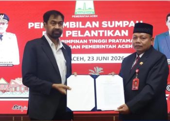 Gubenur Lantik Misran Fuadi Sebagai Kepala Dinas Syariat Islam Aceh