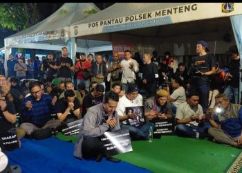 Insan Pers Gelar Doa Bersama untuk Lima Jurnalis dan Tiga Kru Kapal